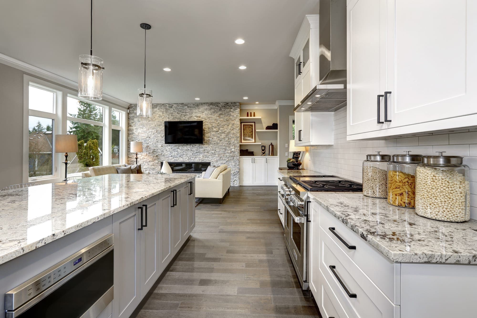 A spotless Spokane Valley kitchen kept tidy by recurring maid service visits